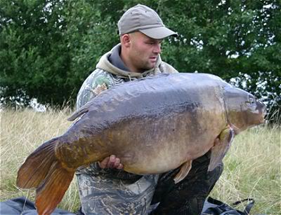 RIP Two Tone - Oz Holness with the now dead mirror back in August 2008. Read our report on that catch right here...