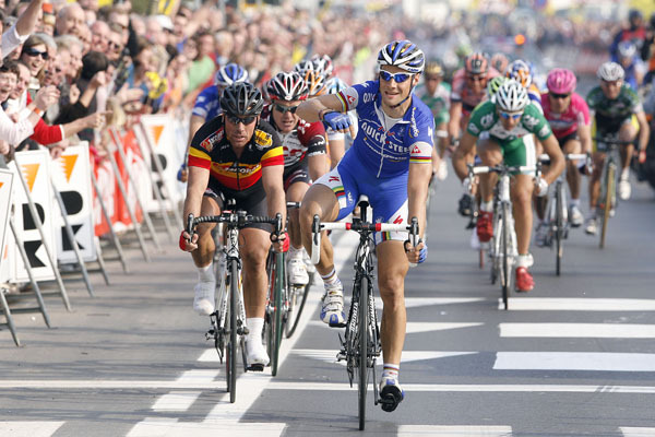 Tom Boonen wins Dwars Door Vlaanderen
