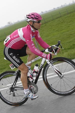 Roger Hammond