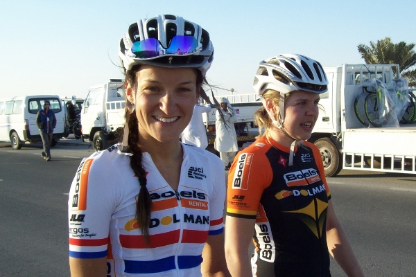 Lizzie Armitstead (Boels-Dolmans) finished second at the Ladies Tour of Qatar, stage three