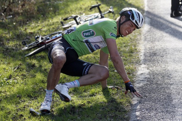 Gianni Meersman crashes on stage two of the 2014 Paris-Nice