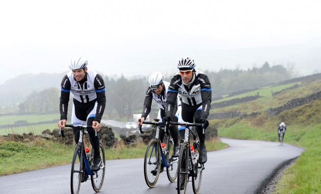 giant-shimano-tour-recon-Bradfield-Climb-4