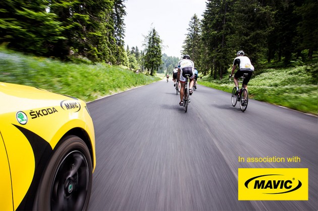 Mavic support car