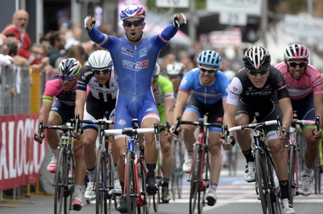 Nacer Bouhanni wins stage seven of the 2014 Giro d'Italia