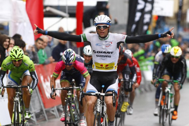 Luka Mezgec wins stage two of the 2014 Tour of Catalonia