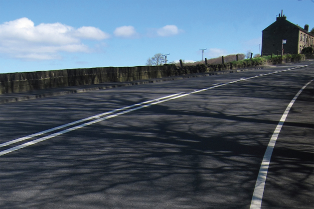 cote-de-ripponden-bank-photo