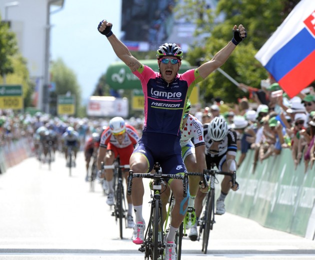 Sacha Modolo wins stage five of the 2014 Tour de Suisse