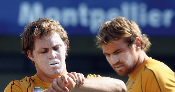 Hoilesy proving you can never have too much sunscreen on
