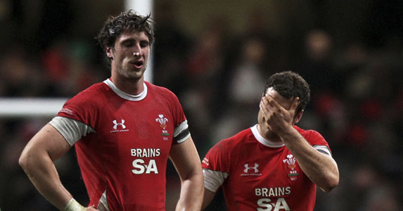 Sam Warburton (left)