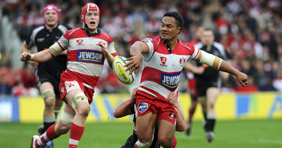 Gloucester and Samoan big mouth Eliota Fuimaono-Sapolu