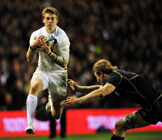 David Strettle will be desperate for some attacking ball