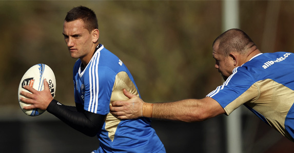 Aaron Cruden starts in place of injured Dan Carter