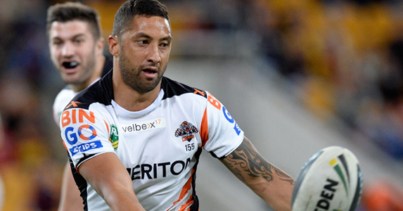 Bend it like Benji: NRL's master of the disguise pass, Benji Marshall, looks set to become an Aukland Blue next season