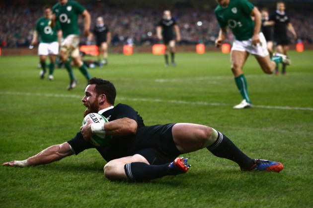 82nd minute joy: All Blacks