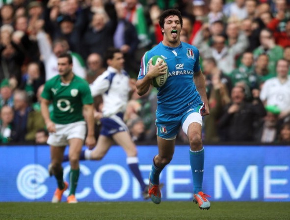 Winging it: Leonardo Sarto scored Italy's try