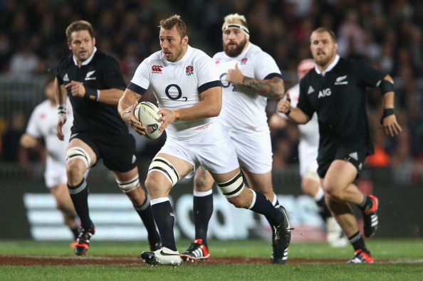 Follow my lead: Chris Robshaw was outstanding for England, both on and off the pitch in Auckland