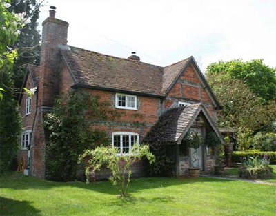 hampshire-village-property-.gif hampshire-village-property-.gif