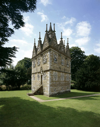 rushton-triangular-lodge-good.gif rushton-triangular-lodge-good.gif